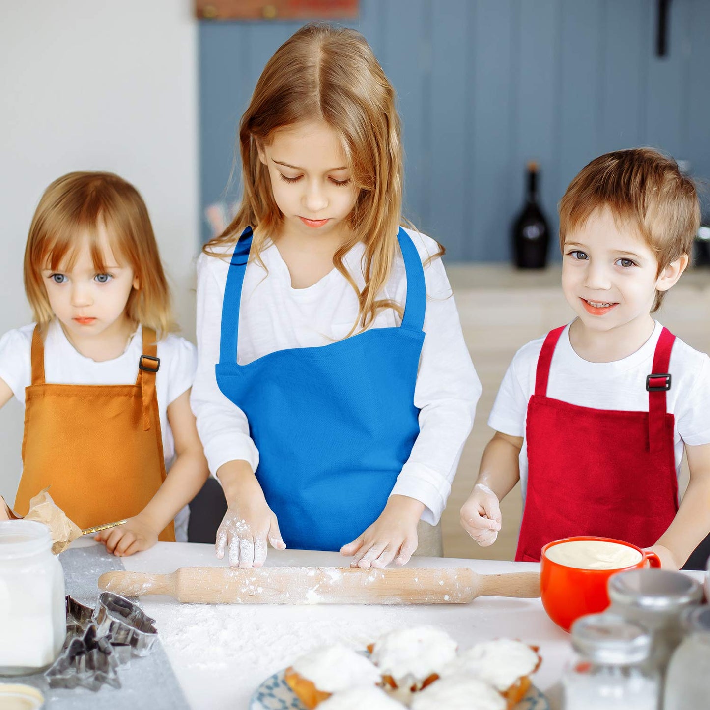 Yaomiao 4 Pieces Kids Apron With Pocket Children Adjustable Chef Apron For Cooking Baking Painting (Green, Orange, Red, Blue,S For 2-6 Age)