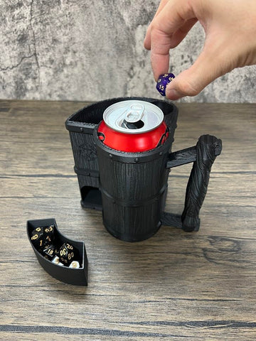 Munnygrubbers - Mug Dice Tower - No Paint Odorless Insulated Cup Can Dice Tower - (Random 7Pcs D20 Dice Set Included) - Dice Jail - Dice Holder - Dungeons And Dragons - Dnd Gift - (Black)