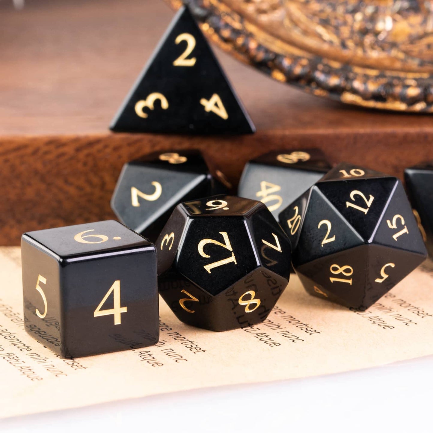 UDIXI Stone DND Dice Set, 7PCS Gemstone Dice Natural Stone Dice Set with Gift Case for Dungeons and Dragons Role Playing Game an
