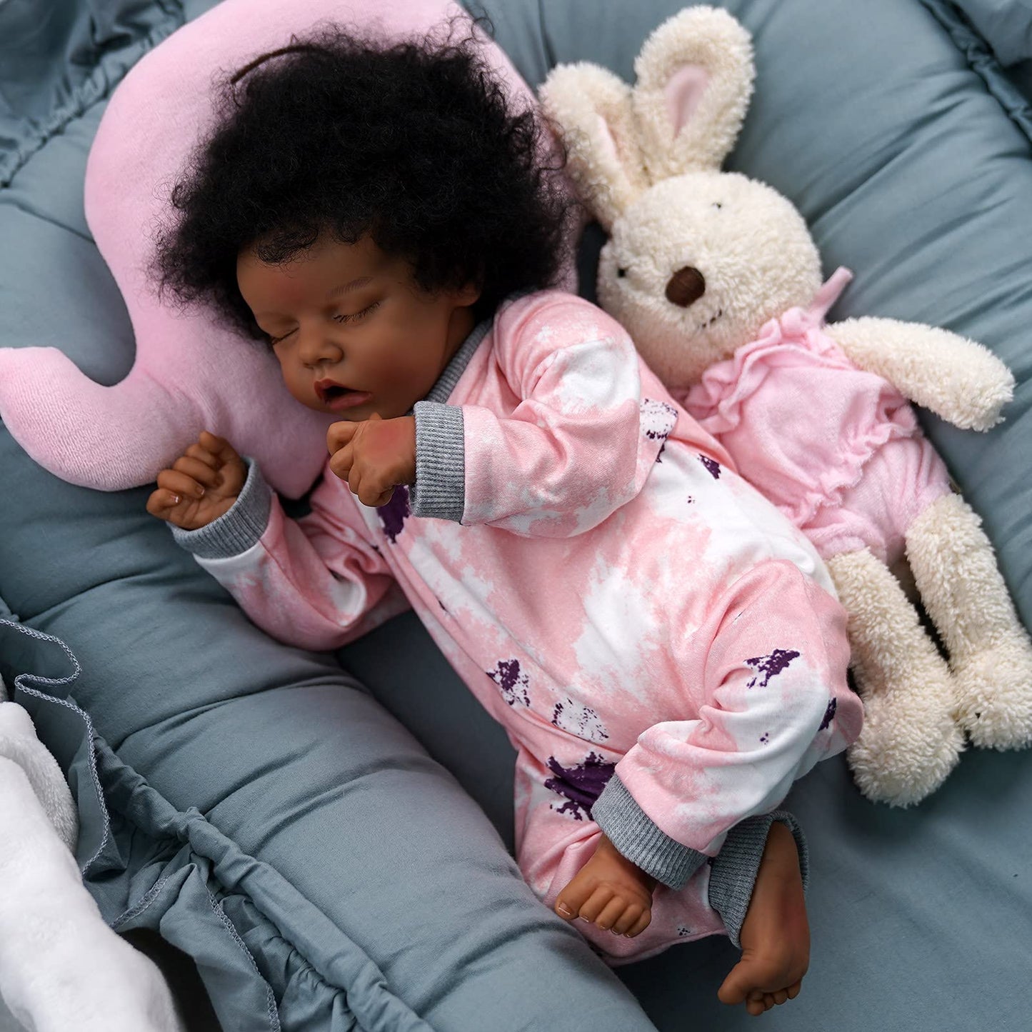 Jizhi Lifelike Reborn Baby Dolls Black -17Inch Baby-Soft Body & Curls Realistic-Newborn Baby Dolls African American Real Life Baby Dolls Cloth Body With Feeding Kit & Gift Box For Kids Age 3+