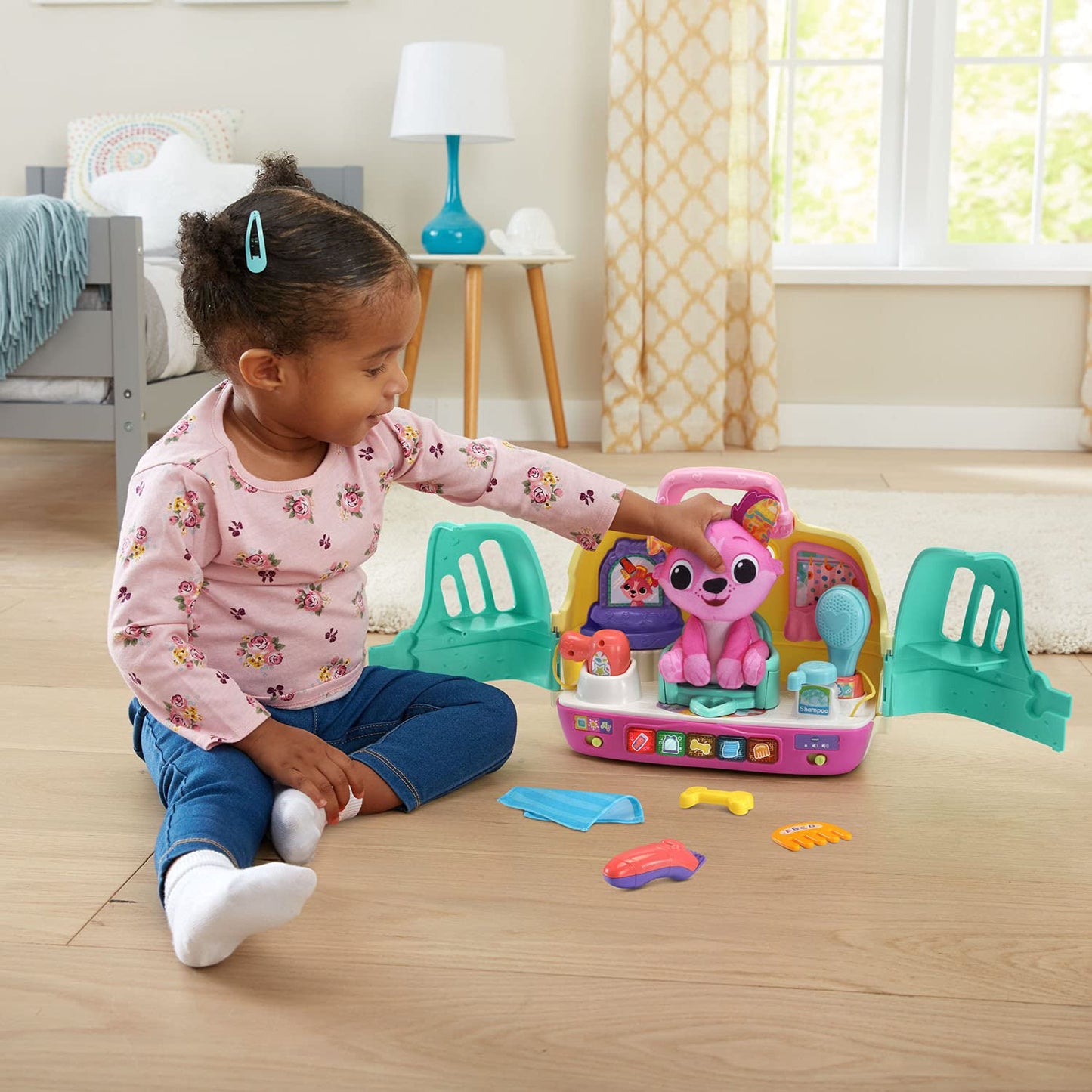 VTech Glam and Go Puppy Salon - Large Pink Toy Figure Set - Plastic Model 80-541700