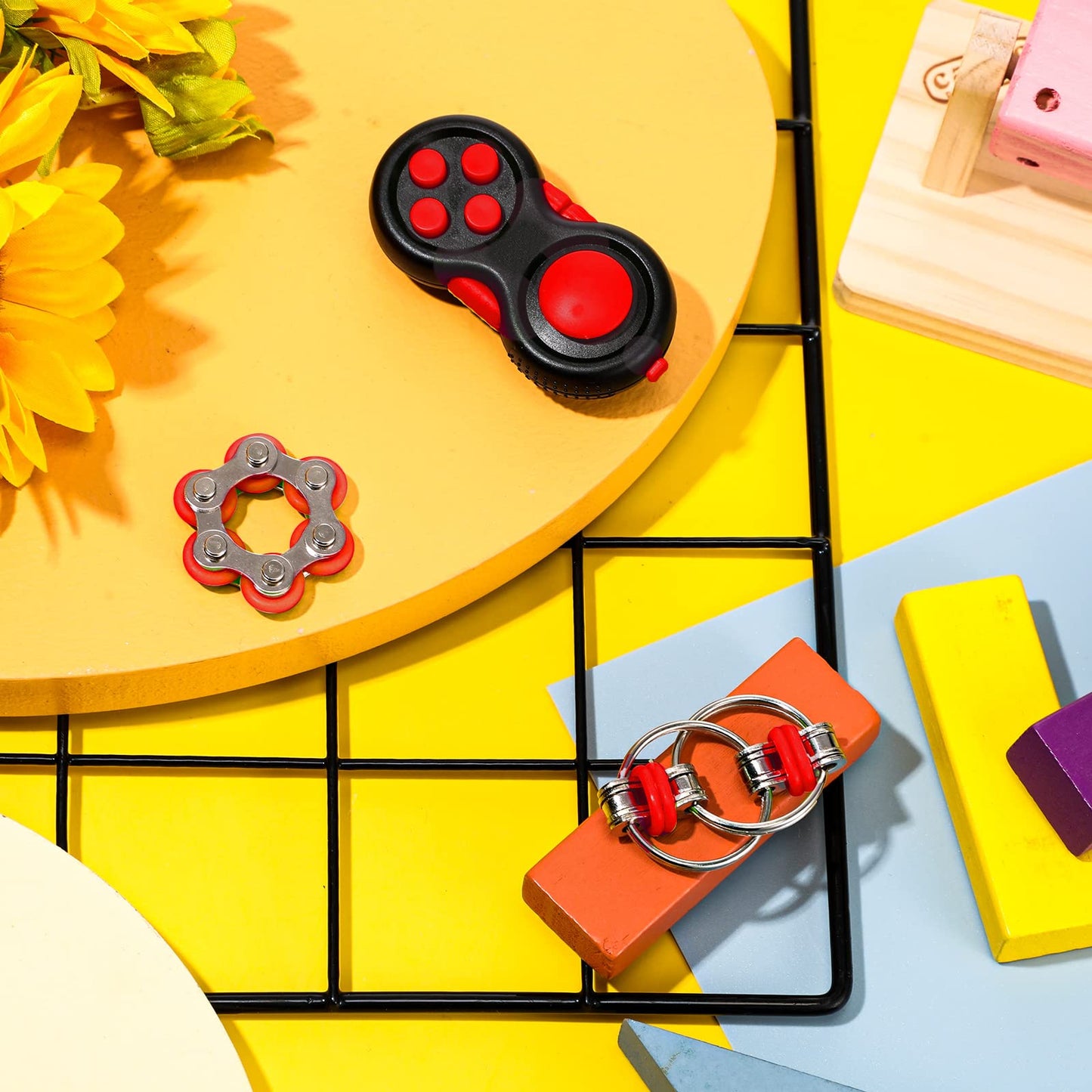 Gejoy 3 Pieces Handheld Mini Fidget Toy Set Includes Six Roller Chain And Key Flippy Bike Pad Stress Relief Toys For Adults Teens Relieve (Black Red), Hb-Gejoy-Set039