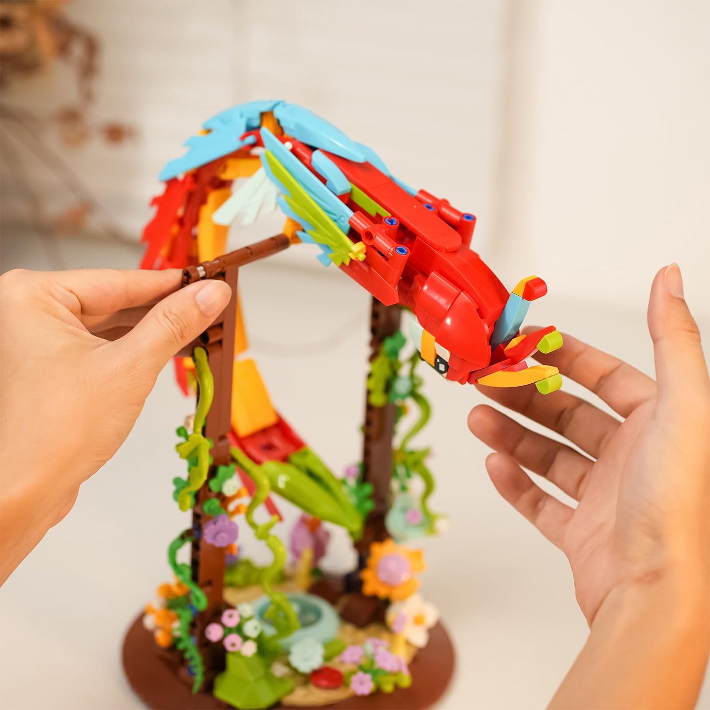 Flowers Parrot Building Set Compatible With Lego Animal For Girls 8-12 Years,Cool Halloween Toys For Adults And Botanical Natural Lover 632 Pcs