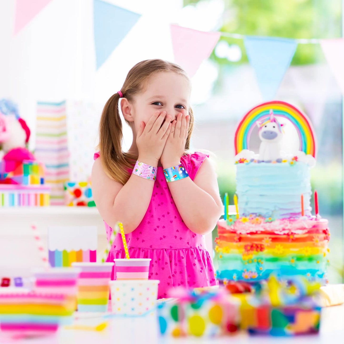 Junkin 24 Pcs Rainbow Party Favor Rainbow Slap Bracelets for Kids Wristbands Bracelets Cloud Party Favor Unicorn Rainbow Party D