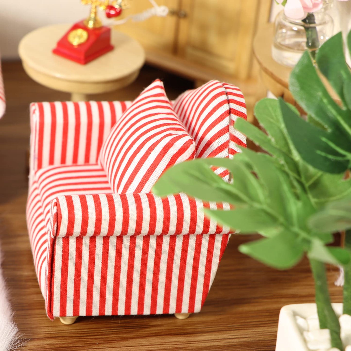 Dollhouse Couch With Pillow 1 12 Scale Miniature Sofa Arm Chair Living Room Furniture Wooden Fabric Frame Single Reading Chair Artificial House Room Scene Decoration (Stripe)