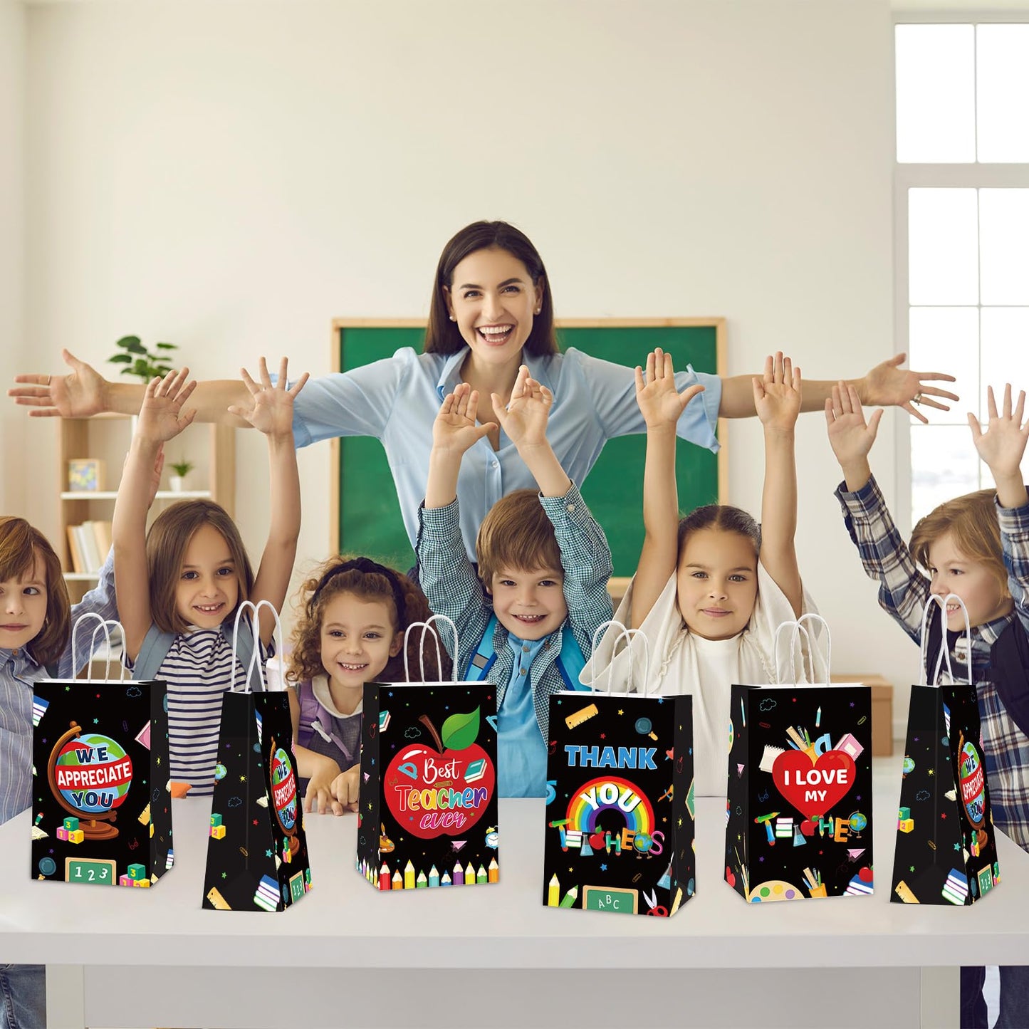 24 Pieces Teacher Appreciation Party Favor Bags Best Teacher Ever Goodie Bags Candy Bags For Teacher Appreciation Party Decoration Thank You Teacher Gift Bags With Handles For 2024 Grad Party Supplies
