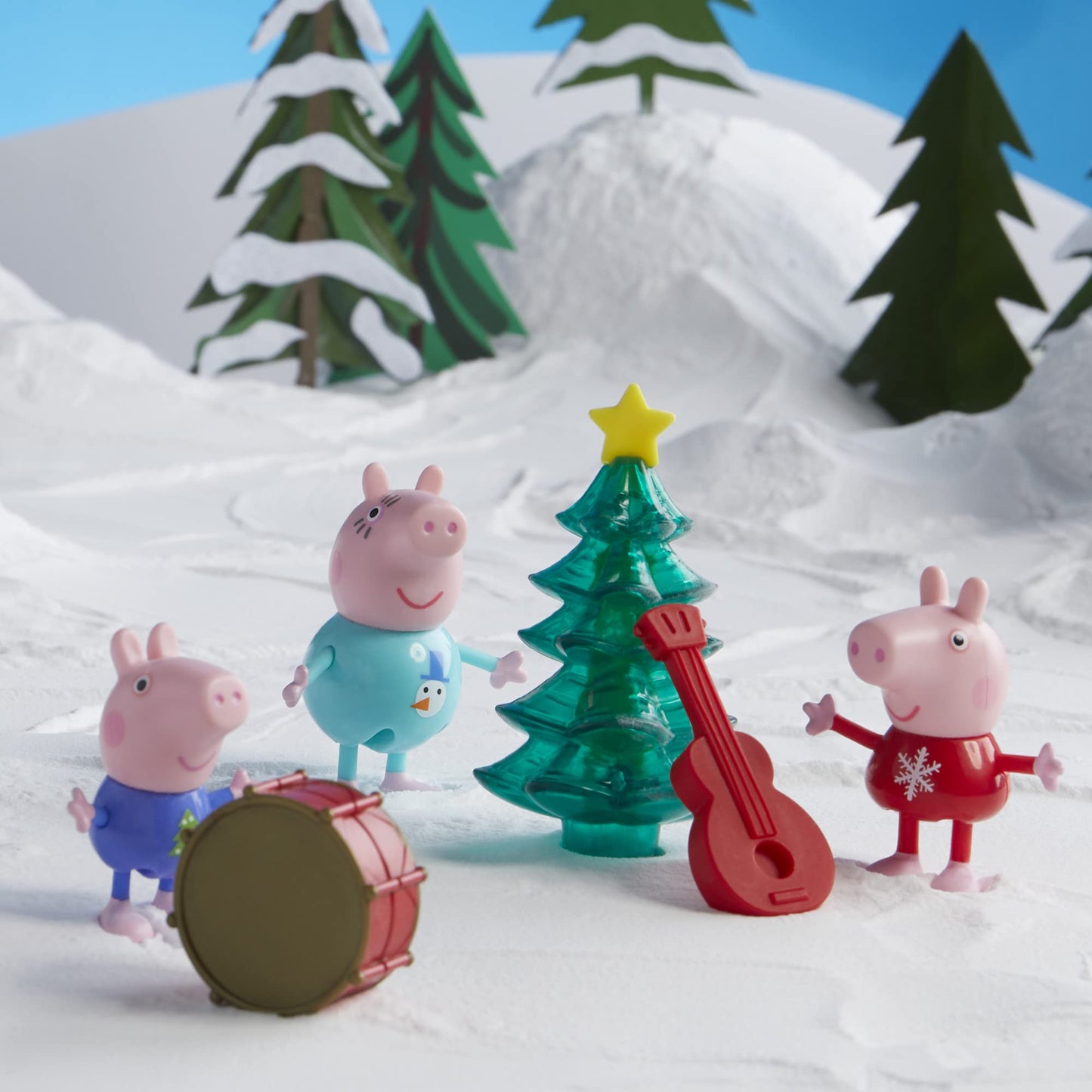 Peppa Pig Advent Calendar with 24 Surprise Toys & 4 Family Figures, Green, Model F5171, Ages 3 and Up