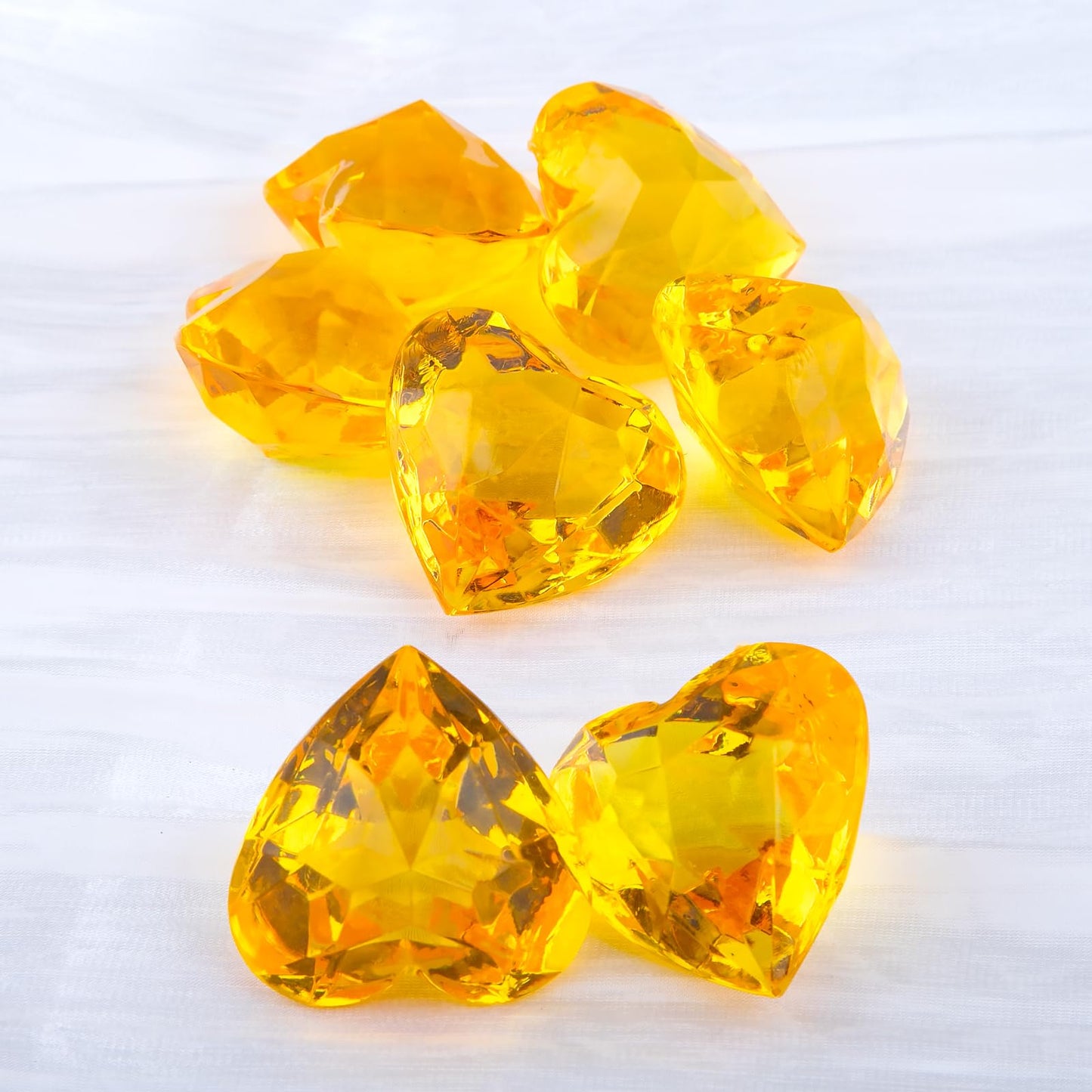Niceup 30pcs Heart Gemstones Diamond Diving Pool Toys 1.57in Small Crystal Acrylic 3D Gems Heart Shape Gemstones for Mermaid Treasure Hunt Party Favors (Orange)