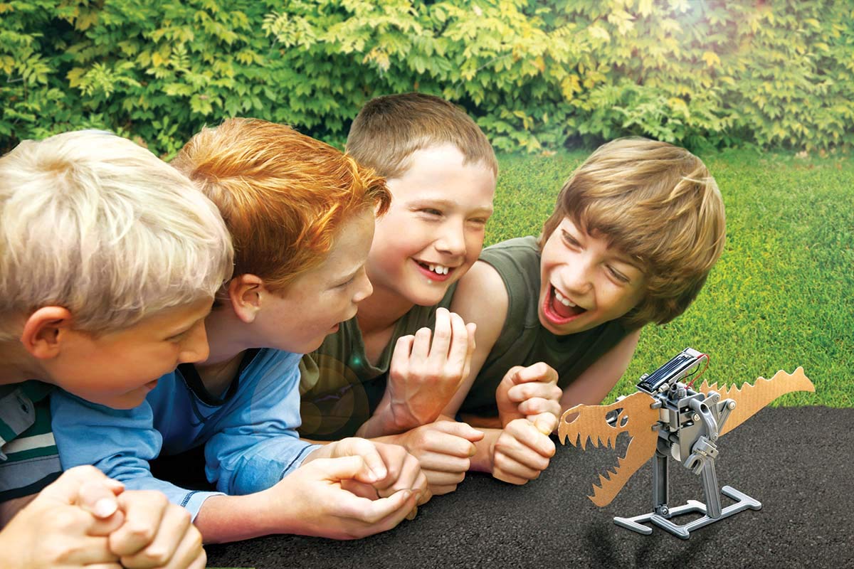 4M Green Science Solar Robot Kit - Green Energy Robotics, Eco-Engineering - Stem Toys Educational Gift For Kids & Teens, Girls & Boys (Packaging May Vary), Multi