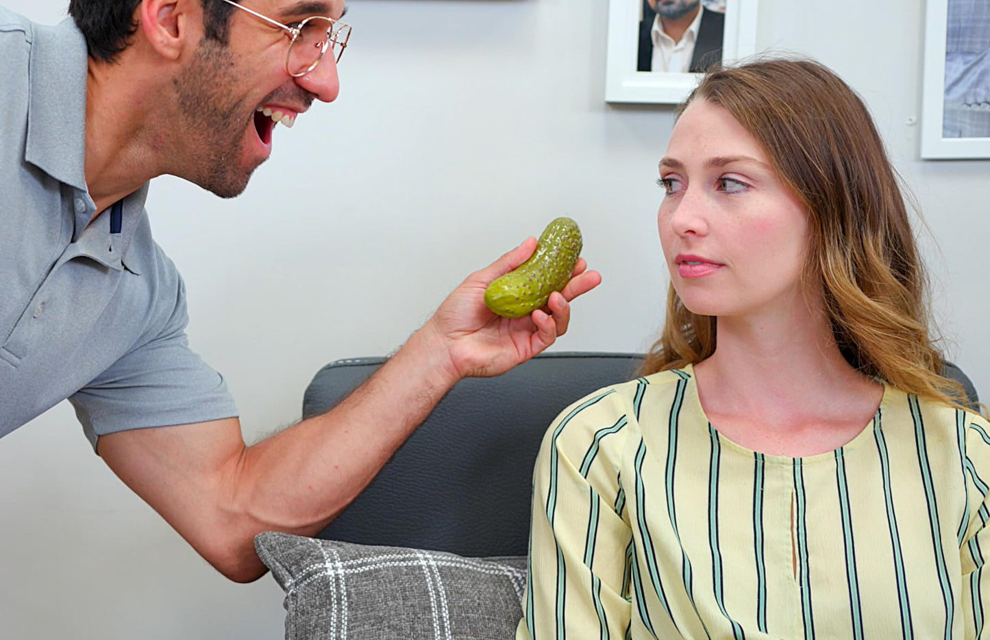 DR DINGUS Dad Joke Pickle Button - 100+ Hilarious Jokes - Perfect Gift for Father's Day or Family Fun