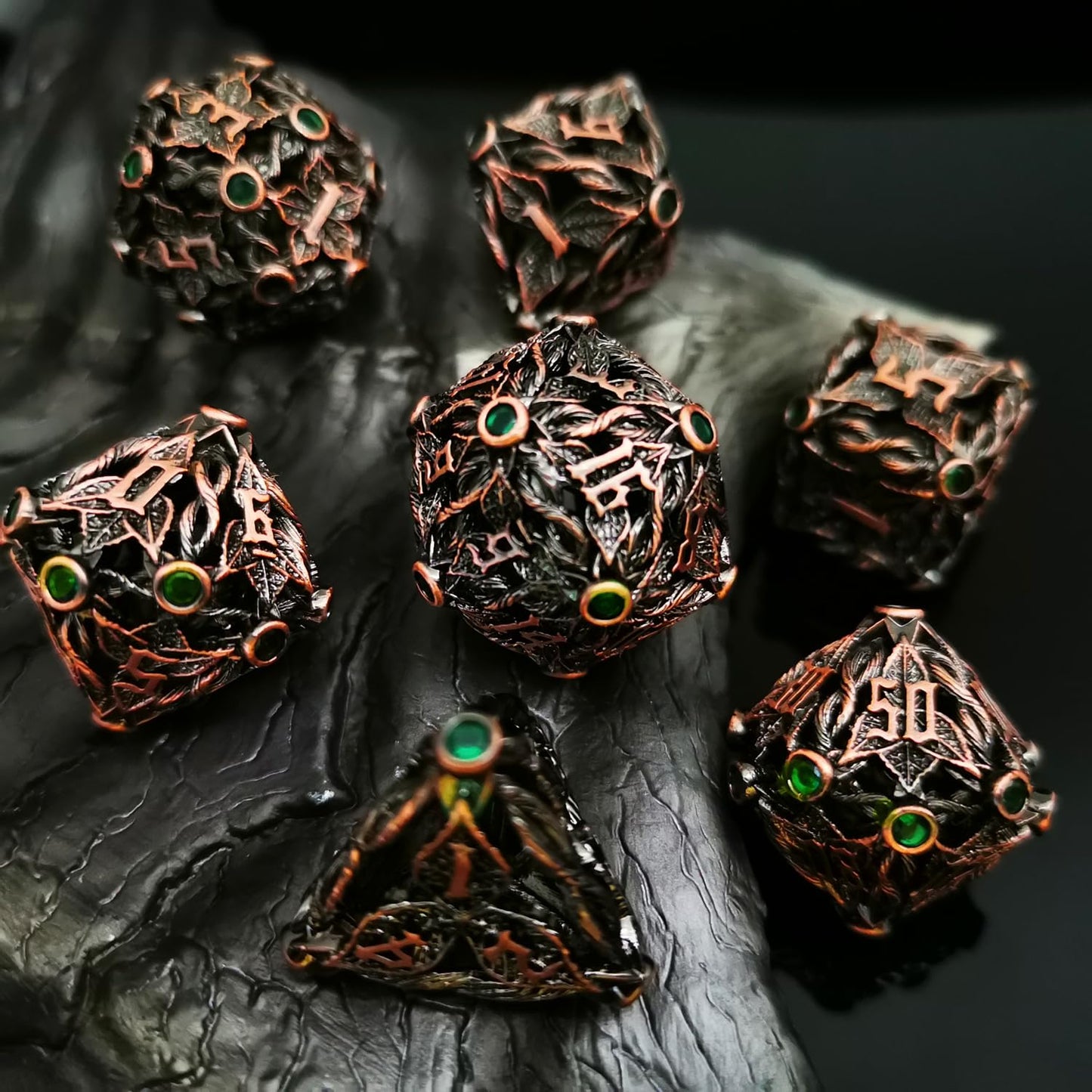 Mjdiceok Hollow Magic Vine Leaf Dnd Dice Set Metal Dice Set 7 Role Playing Dice D&D Dungeons And Dragons Dice (Red Copper + Gree