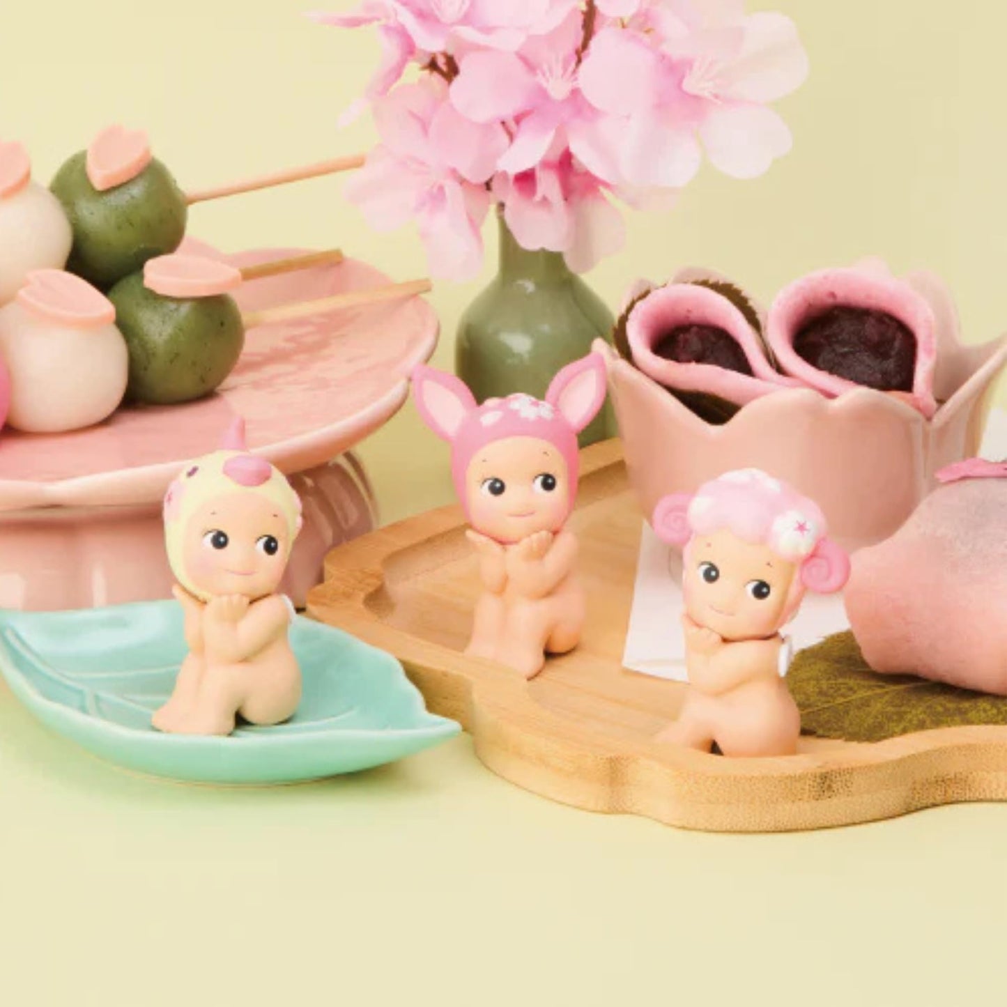 Sonny Angel Cherry Blossom Hanami Series (1) Assorted Sealed Blind Box Original Mini Figure, Limited Edition (2025)