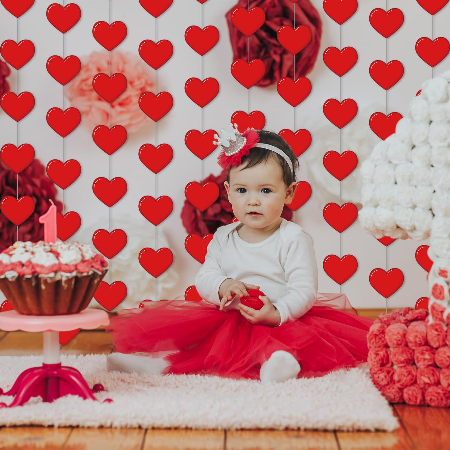 Capoda 8 Pcs Heart Party Decorations Red Heart Paper Garlands Hanging Banners for Sweet Day Birthday Party Wedding Anniversary S