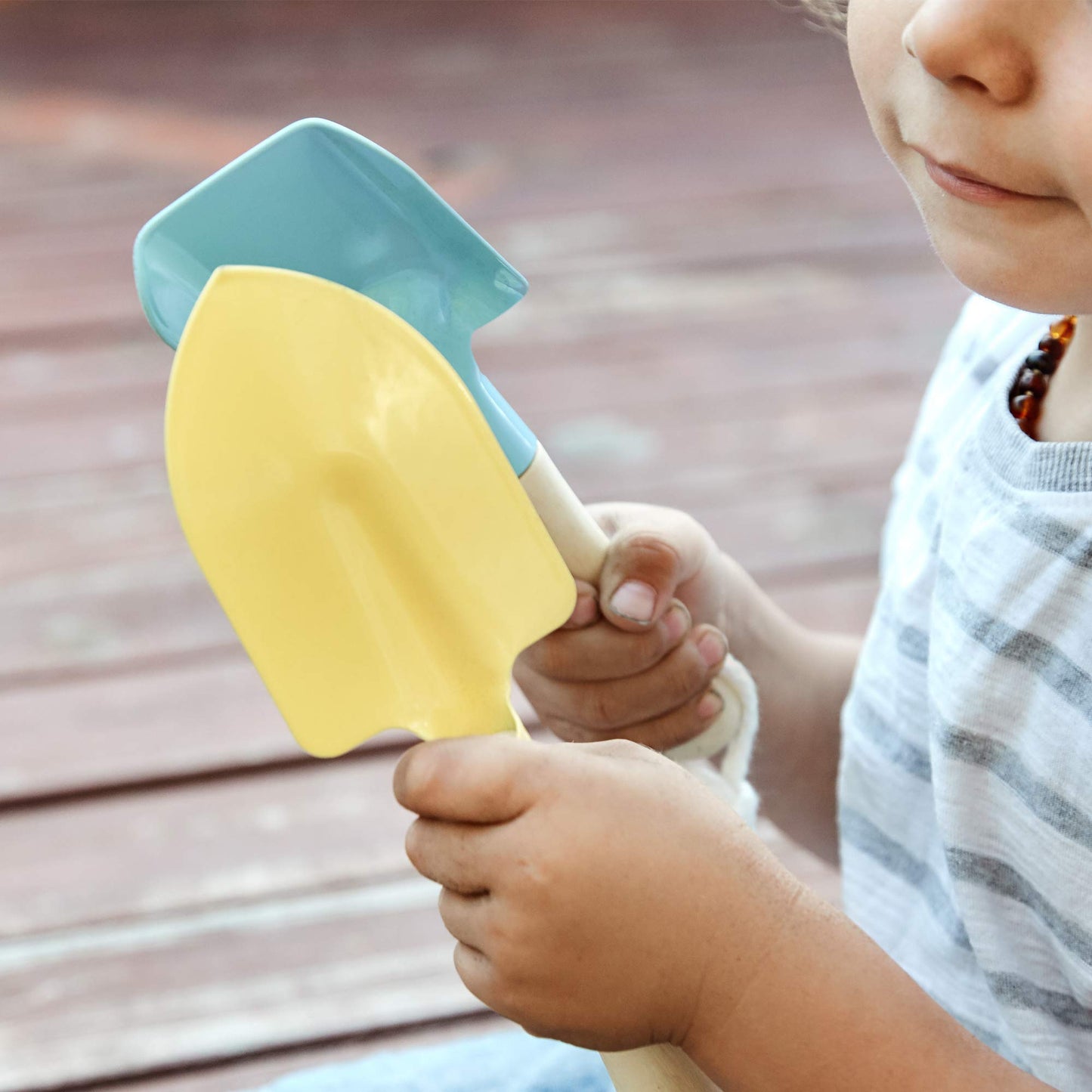 U+Me Kids Gardening Set | Eco Friendly Montessori Kids Garden Tools | Kids Outdoor Toys | Toddler Tools | Mini Things That Actua