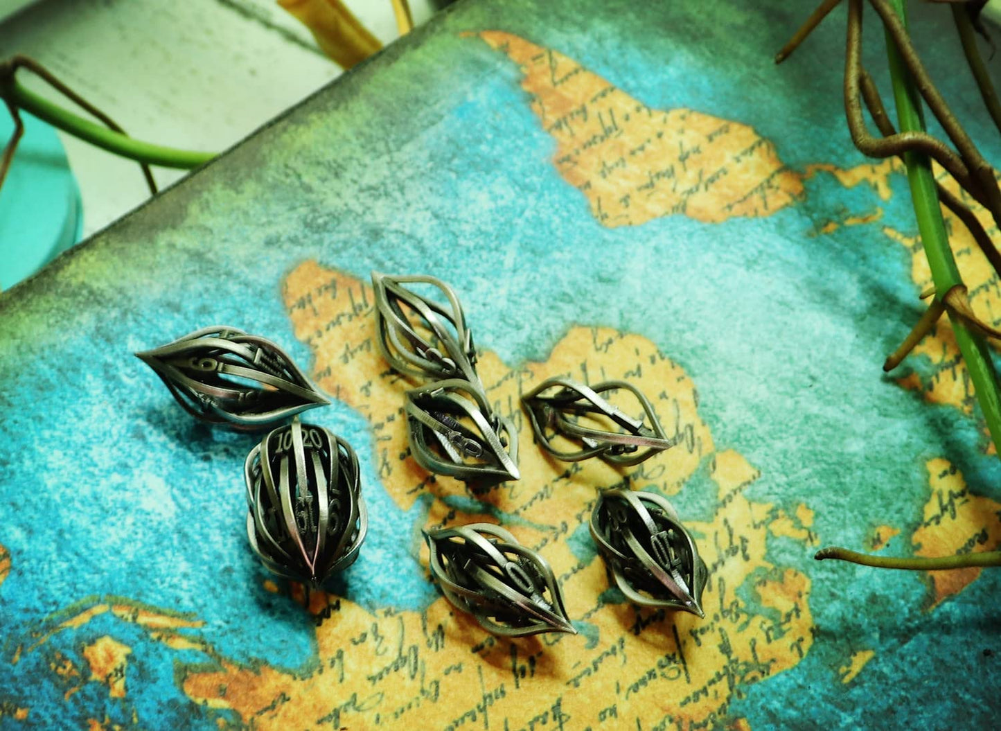 CREEBUY Metal DND Game Dice Set: Arcanum Dice for Dungeon and Dragons Table Games-Metal 3D Printed Hollow Dice Polyhedral D&D RP