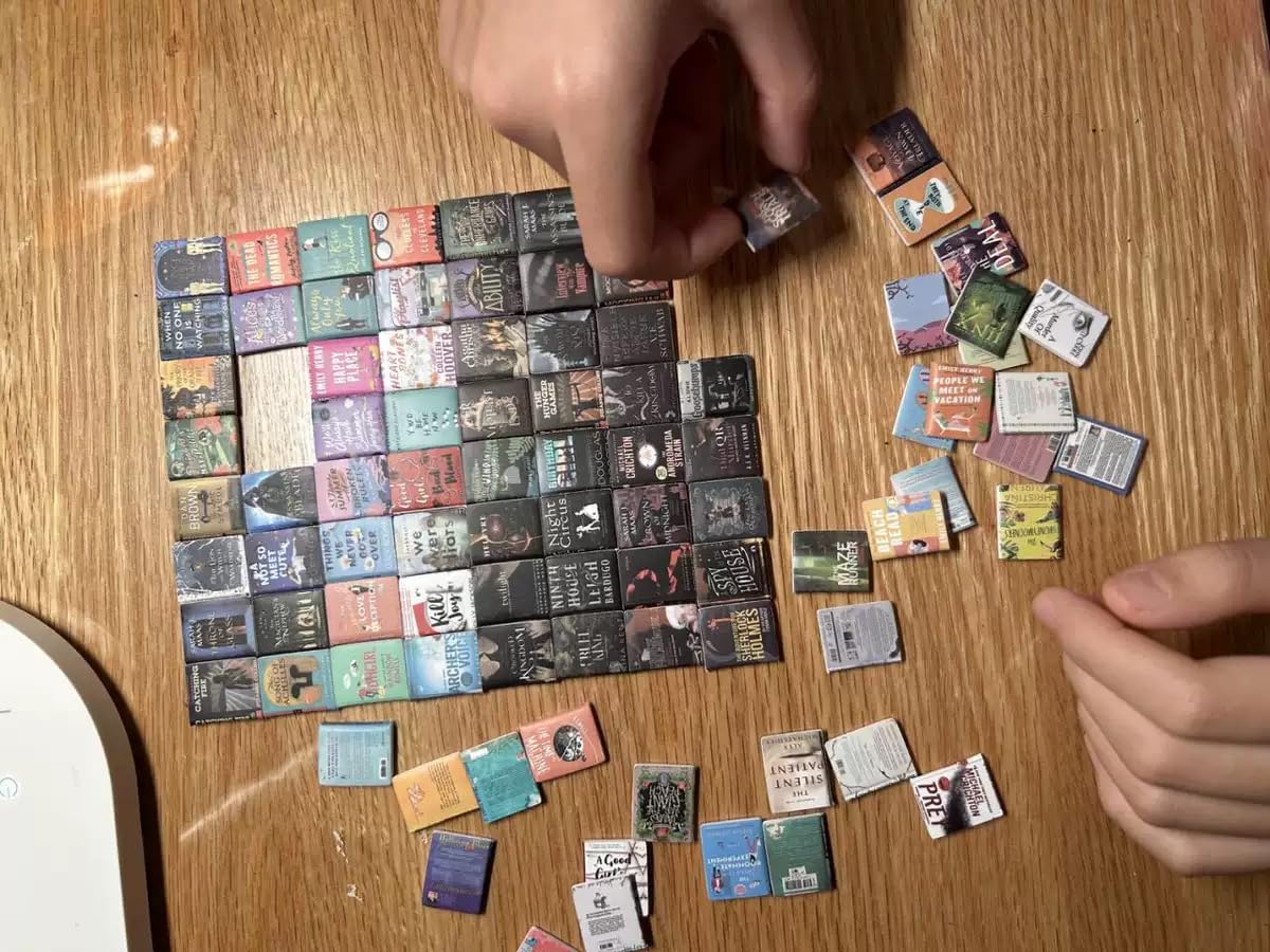 Mini Books for Anxiety Bookshelf, 200/300 PCS Mini Books Model Without Repetition, DIY Crafting, Dollhouse Decor, Accessories Mi