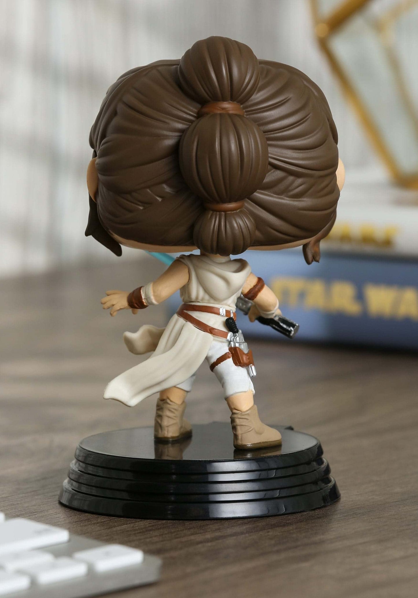 Funko Pop! Star Wars Rey Figure - Vinyl, Standard Size, Multicolor, Model 39882