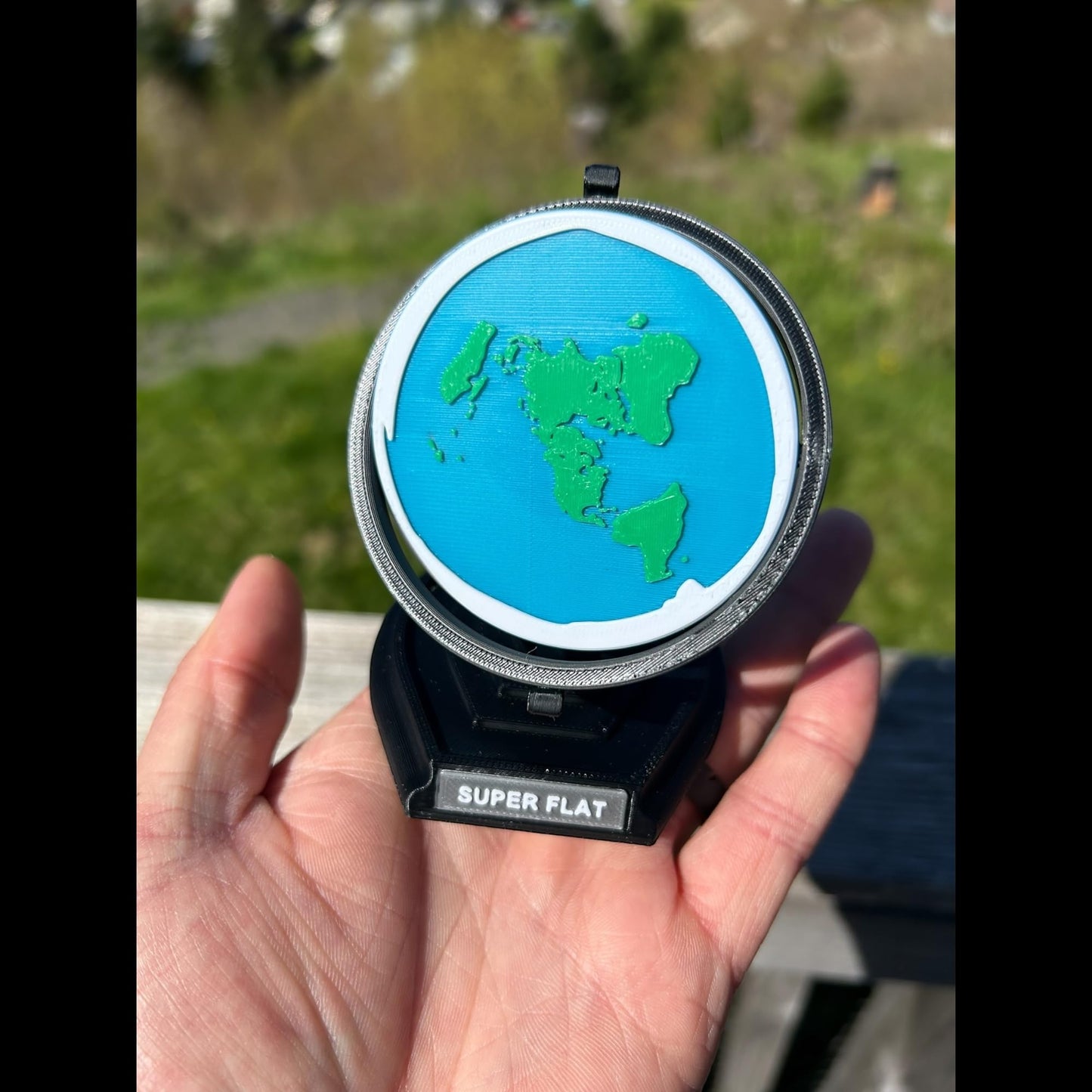 Flat Earth Globe, Fully Assembled Flat Earth Model, Desktop Flat Earth Map, Gag Gifts For Conspiracy Theorists, Fits In Hand, Ma