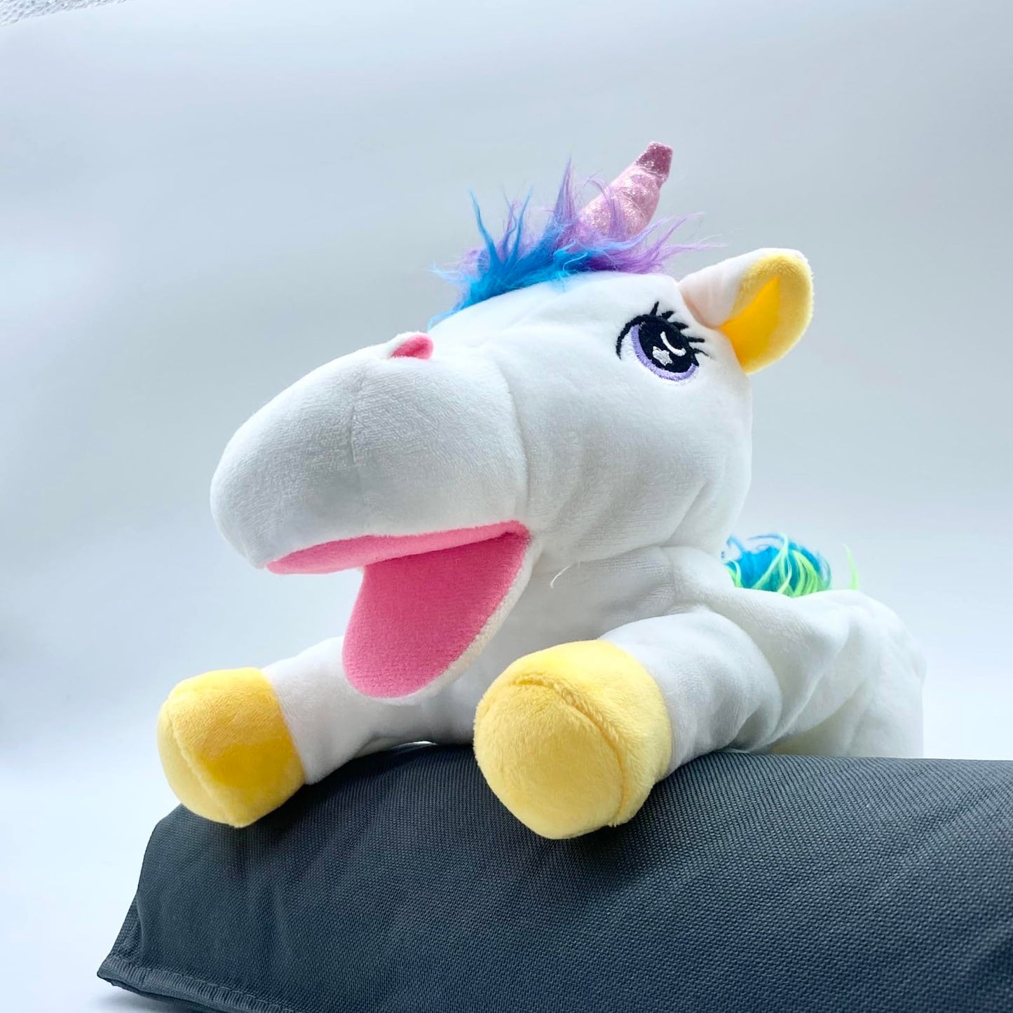 Luozzy Unicorn Hand Puppet Plush Animal Hand Puppets Toys Parent-Child Interactive Toys (White)