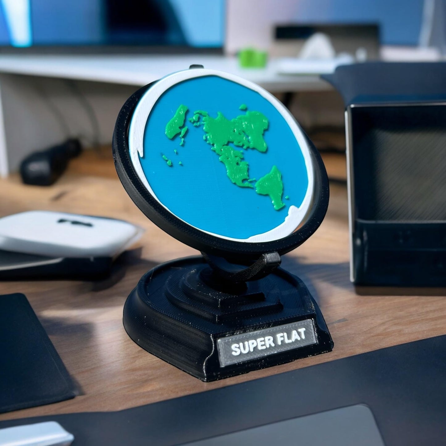 Flat Earth Globe, Fully Assembled Flat Earth Model, Desktop Flat Earth Map, Gag Gifts For Conspiracy Theorists, Fits In Hand, Ma