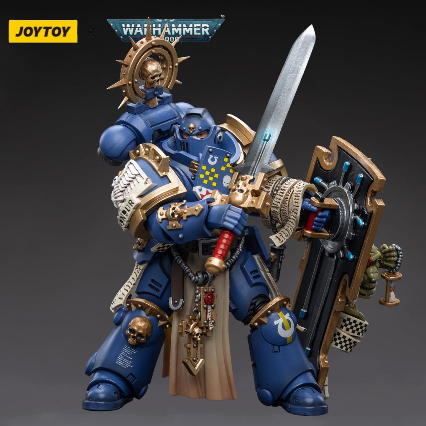 JOYTOY Warhammer 40 000 Action Figure 1/18 Ultramarines Primaris Captain with Relic Shield and Power decorative replica blade Collection Model Figures 4.88inch