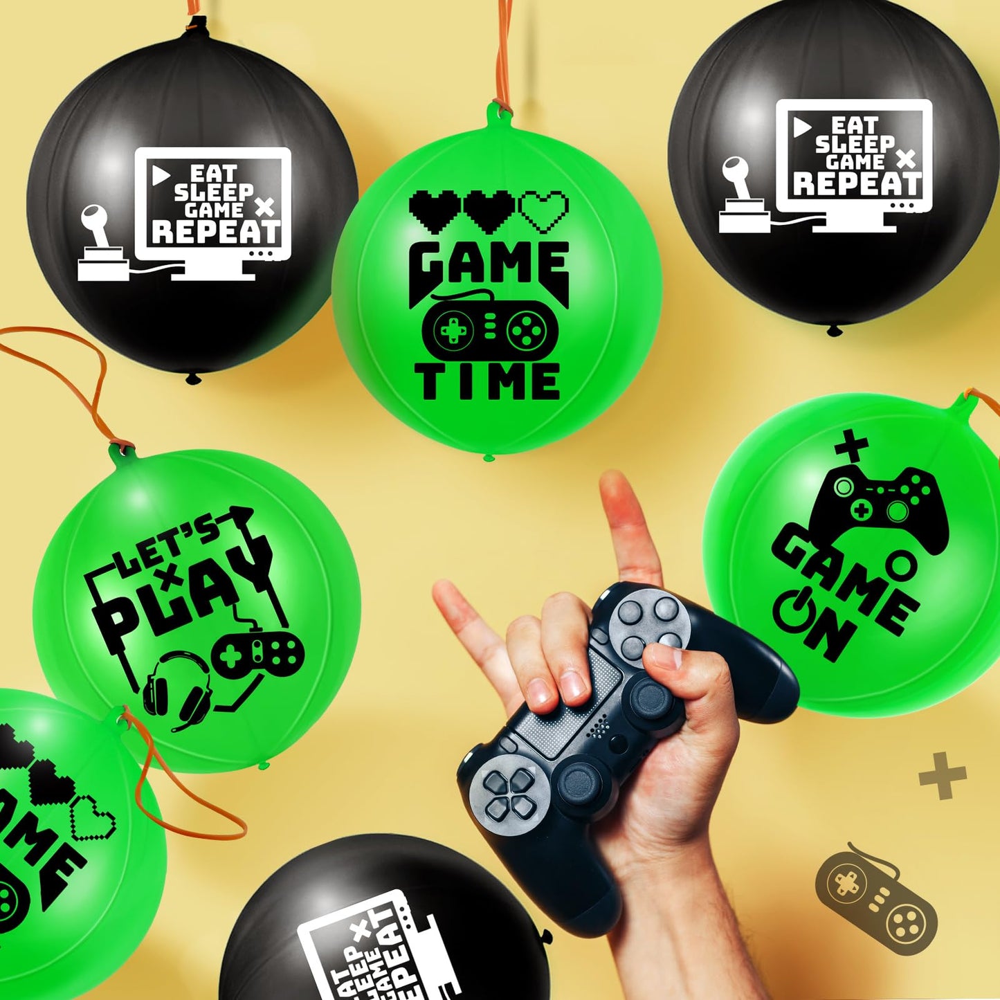 32 Pcs Video Game Punch Balloons Pixelated Punch Ball Pixel Video Game Balloons Latex Balls Toys For Birthday Party Favors Supplies, Goodie Bag Filler(Green, Black)