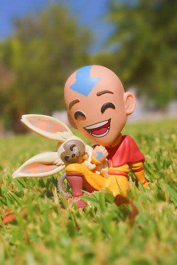 Youtooz Avatar Aang 4 Inch Vinyl Action Figure - Avatar the Last Air Bender Aang & Momo, Youtooz Avatar The Last Airbender Colle