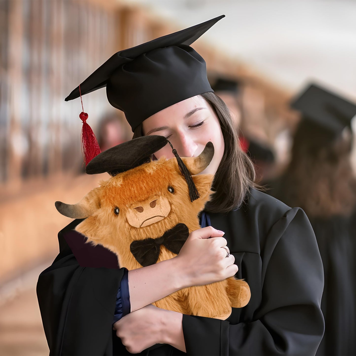 Yzxzm Graduation Highland Cow Stuffed Animal, Graduation Plush Gifts For Class Of 2024 Kindergarten Preschool High School & Coll