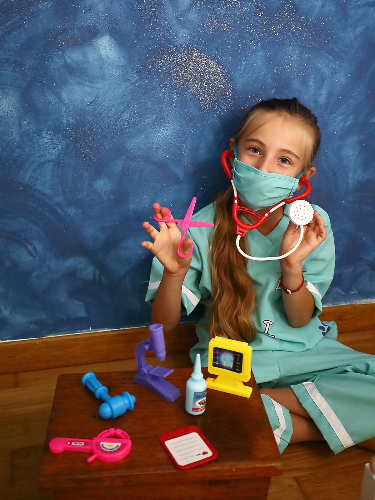 Lontakids Kids Animal Doctor Role Play Costume Veterinarian Pretend Play Dress Up Set With Medical Kit (3-6 Years, Light Green)