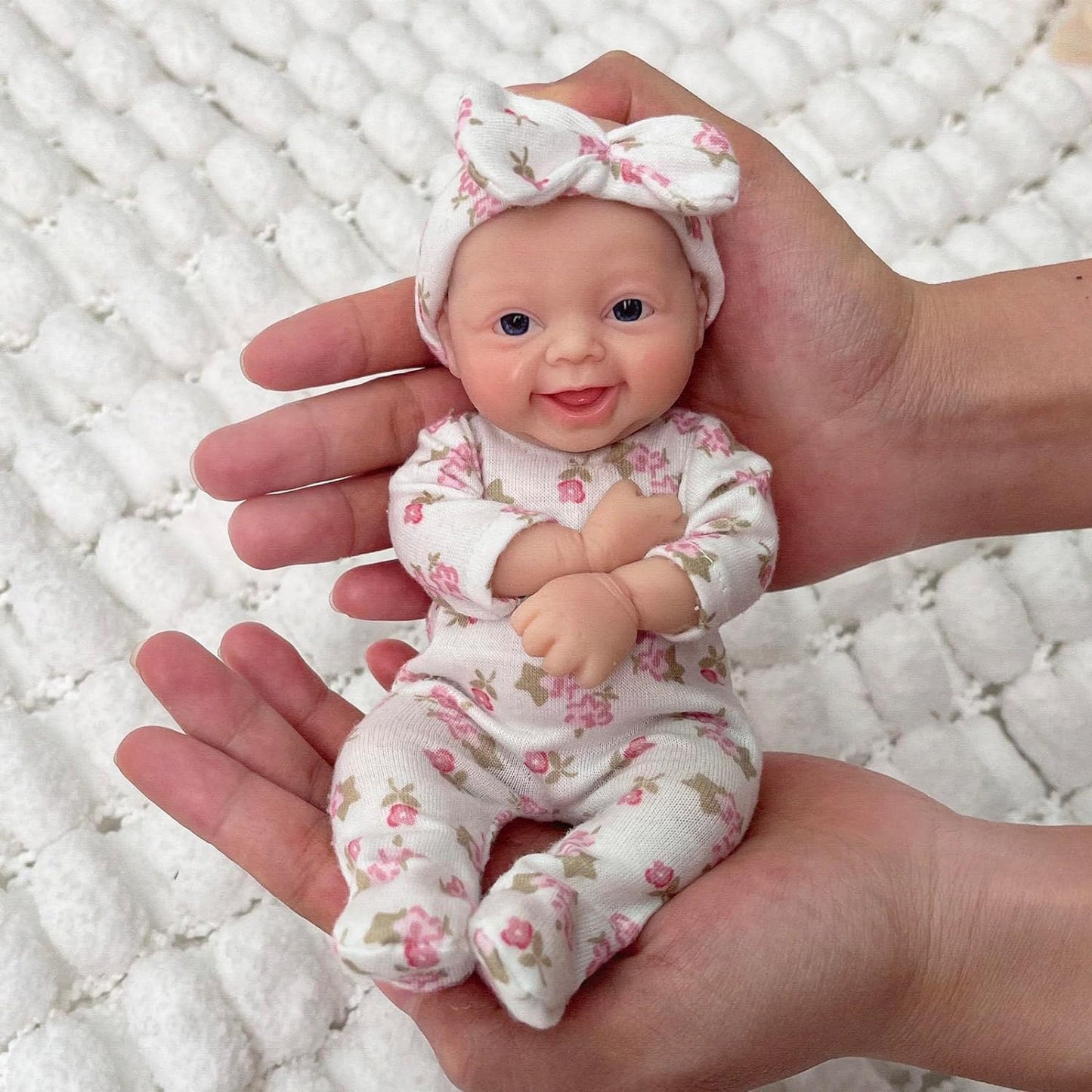 Mire & Mire Reborn Baby Dolls 7 ''Girl Open Eyes Smile Full Silicone Mini Baby Doll With Feeding Accessories-A