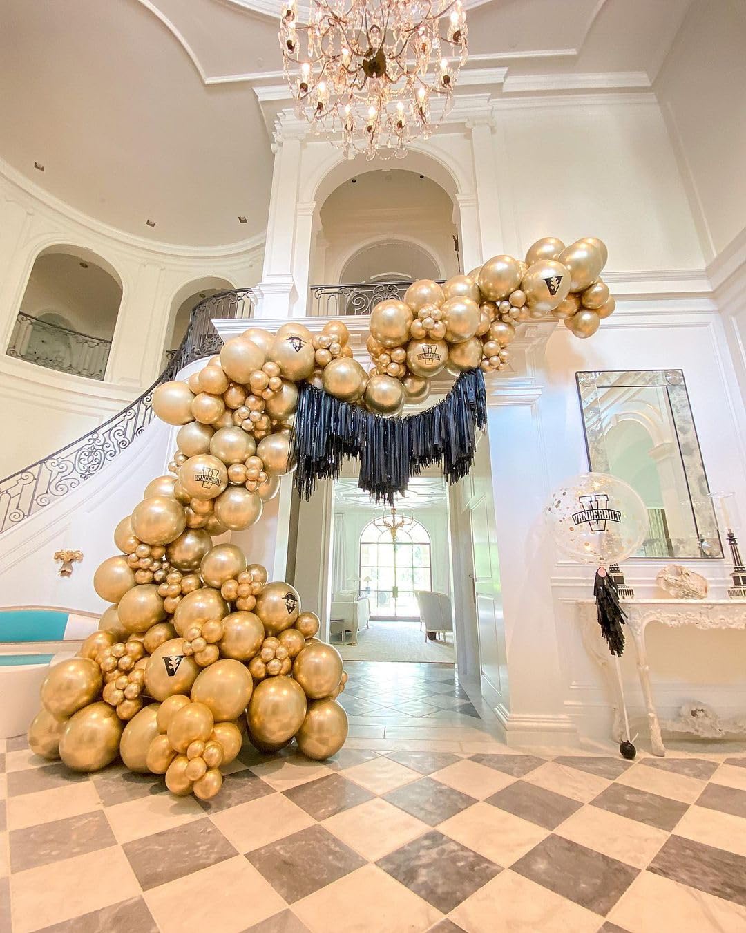 Bezente Metallic Gold Balloons Latex Balloons - 150 Pack 5 Inch Chrome Gold Helium Balloons For Wedding Birthday Baby Shower Gra