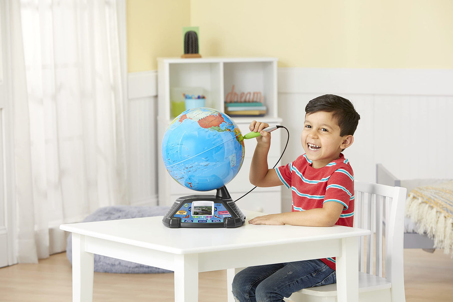 Leapfrog Interactive Childrens Globe, Smart Globe For Kids To Learn Geography While Having Fun, Pre School Educational Toys For Children 5, 6, 7+ Year Olds