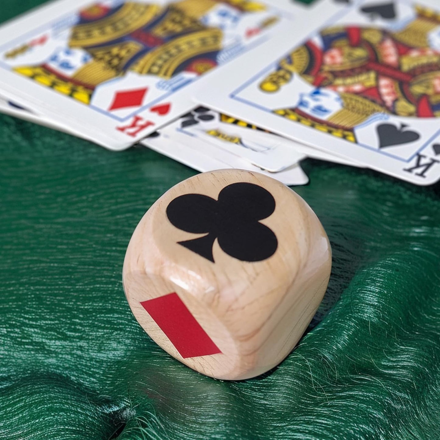 Wooden Trump Marker Dice 4Pcs,Trump Indicator,Clear Big Size Euchre Cube For Euchre Player,Great Tools For Euchre Pinochele Play