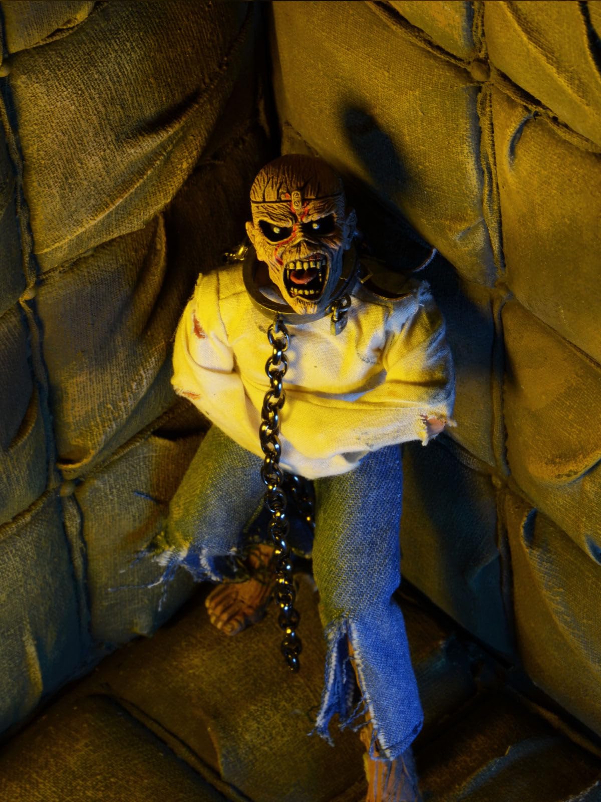 Neca Iron Maiden Clothed 8' Figure Piece Of Mind Action Figure