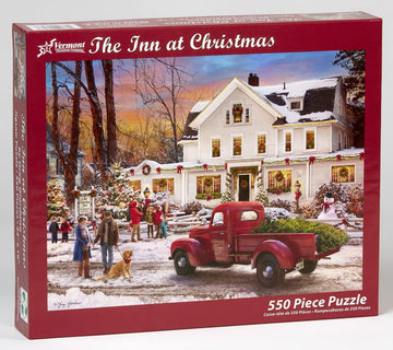 Vermont Christmas Company 550-Piece Jigsaw Puzzle - The Inn at Christmas, Copper Material