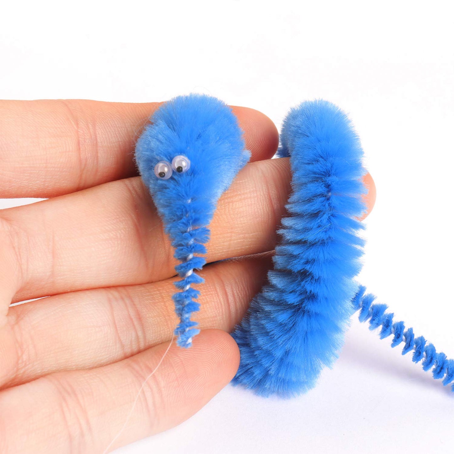 Onest 84 Pieces Magic Worm Toys Wiggly Twisty Fuzzy Worm Toys Carnival Party Favors, 6 Colors