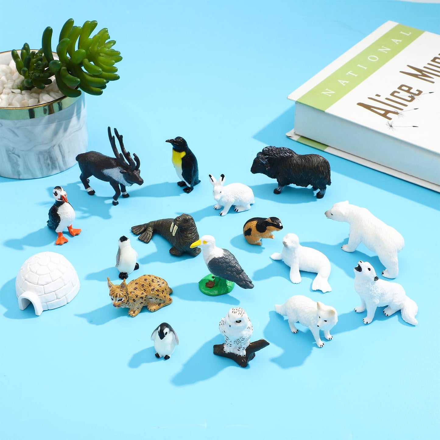 Onest 17 Pieces Mini Arctic Animals Figurines Set Polar Animal Toys Plastic Arctic Tundra Deer Toy Animal Small White Bear Arctic Fox For Kids Birthday Gifts