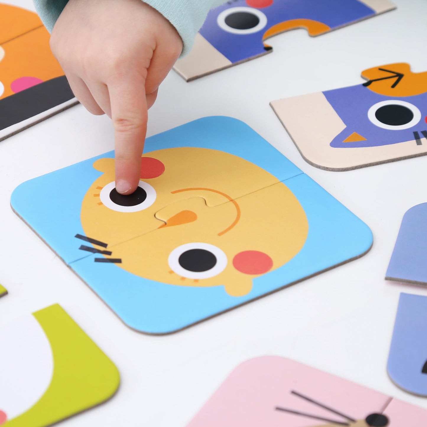 On-The-Go Puzzle Halves Faces 15M+ Toddler Puzzles