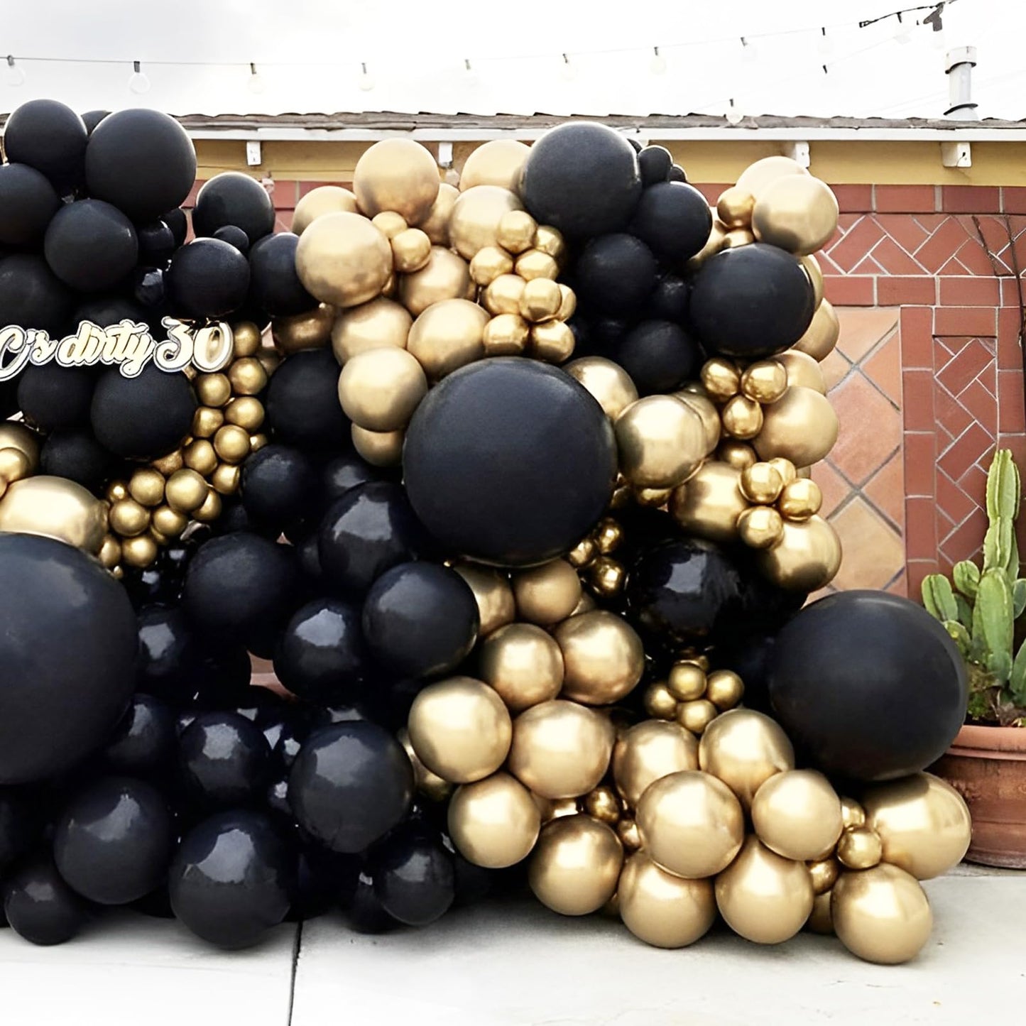 Voircoloria Metallic Gold Balloons, 66Pack 12Inch Chrome Gold Latex Party Balloons For Graduation, Wedding, New Year, Birthday,