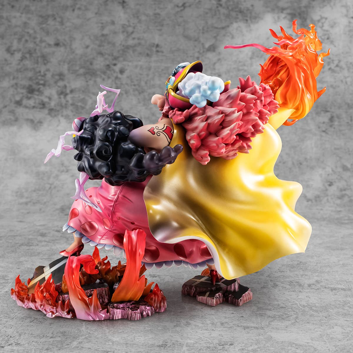 Megahouse - One Piece - Sa-Maximum - Great Pirate Big Mom Charlotte Linlin, Portrait Of Pirate Collectible Figure