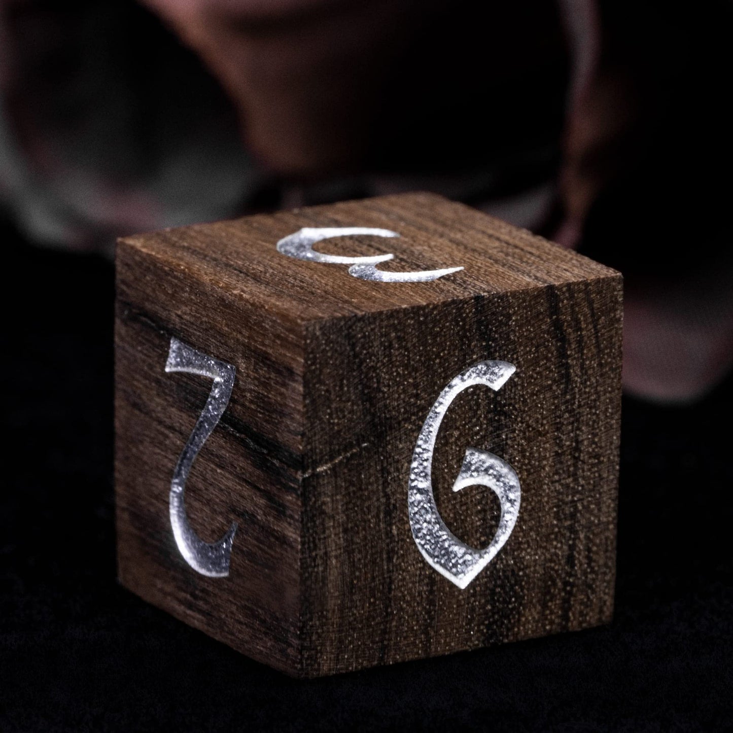 Hddais 7Pcs Wooden Polyhedral Dice Set, D&D Wood Dnd Dice Set With Metal Box For Dungeons And Dragons Role Playing Tabletop Game