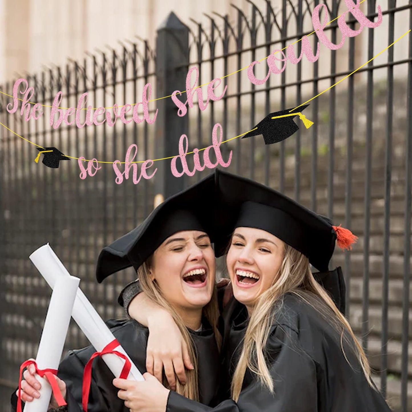 She Believed She Could So She Did Banner Decorations - Pink Glitter She Did It 2024 Garland Graduation Bunting Banner, Congrats