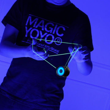 MAGICYOYO Y02 Aurora Light Up Unresponsive Yoyo - Blue LED, Medium Size, Includes Glove, Storage Bag, Extra Battery & 12 Strings