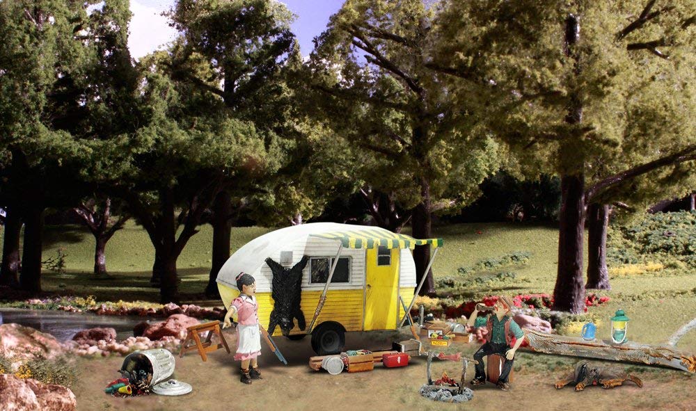 Ma & Pa'S Trailer Haven Camping Trailer W/Figures N Scale Woodland Scenics