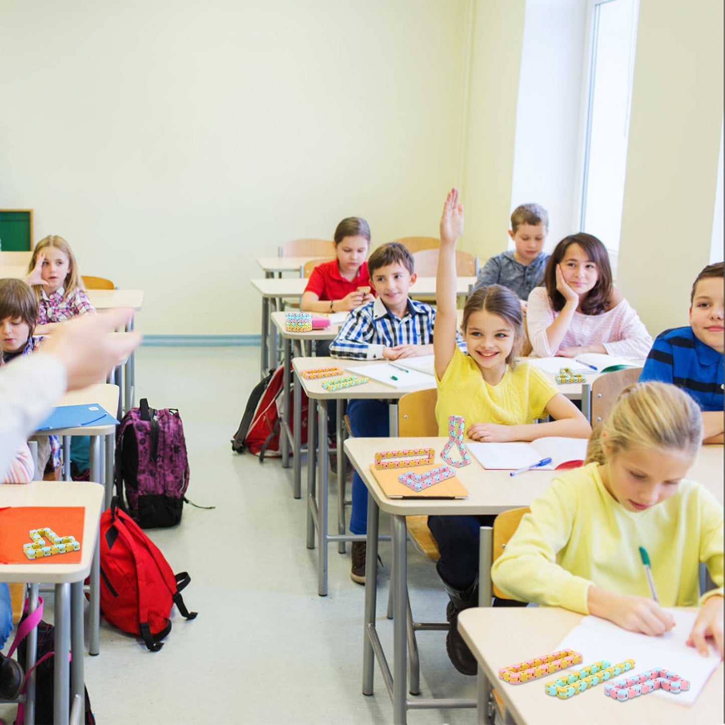 Woosir 6 Pack Wacky Tracks Fidget Toys for Kids Classroom Prize Brithday Party Favors Gifts Sensory Snap Fidget Snake Click Toy for mature-themed Stress Relief