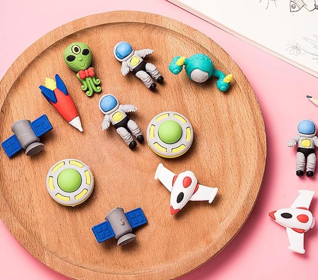 Kleeblatt Space Erasers For Kids Bulk 70Pcs,Puzzle Assembled Mini Fun Desk Pets For Kids Classroom, Treasure Box Prizes,Party Fa