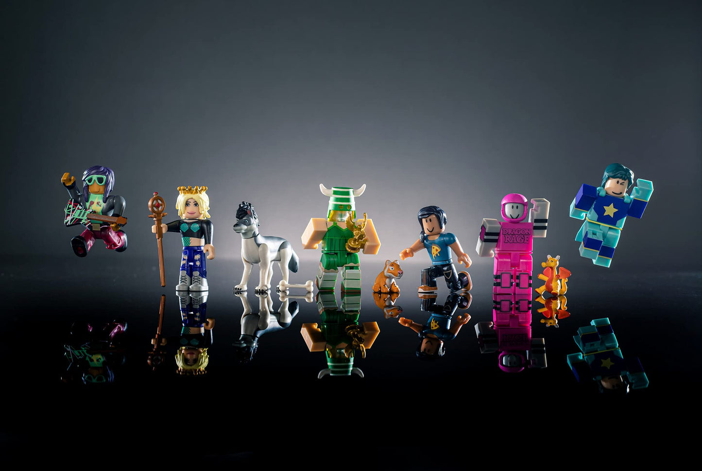 Roblox Celebrity Collection 20 Figure Pack - Includes 20 Exclusive Virtual Items - Multi_color - Model ROG0222 - Plastic