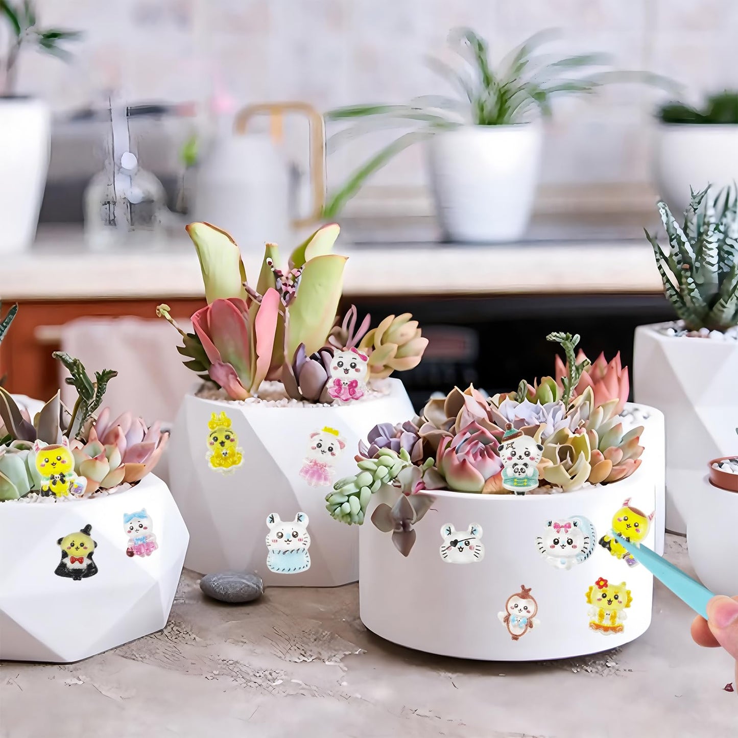 WOZADU Mini Resin Hamster Figures - 100 PCS Mix-Color Tiny Animal Miniatures for Crafts, Dollhouse, Fairy Garden, and Cake Toppers