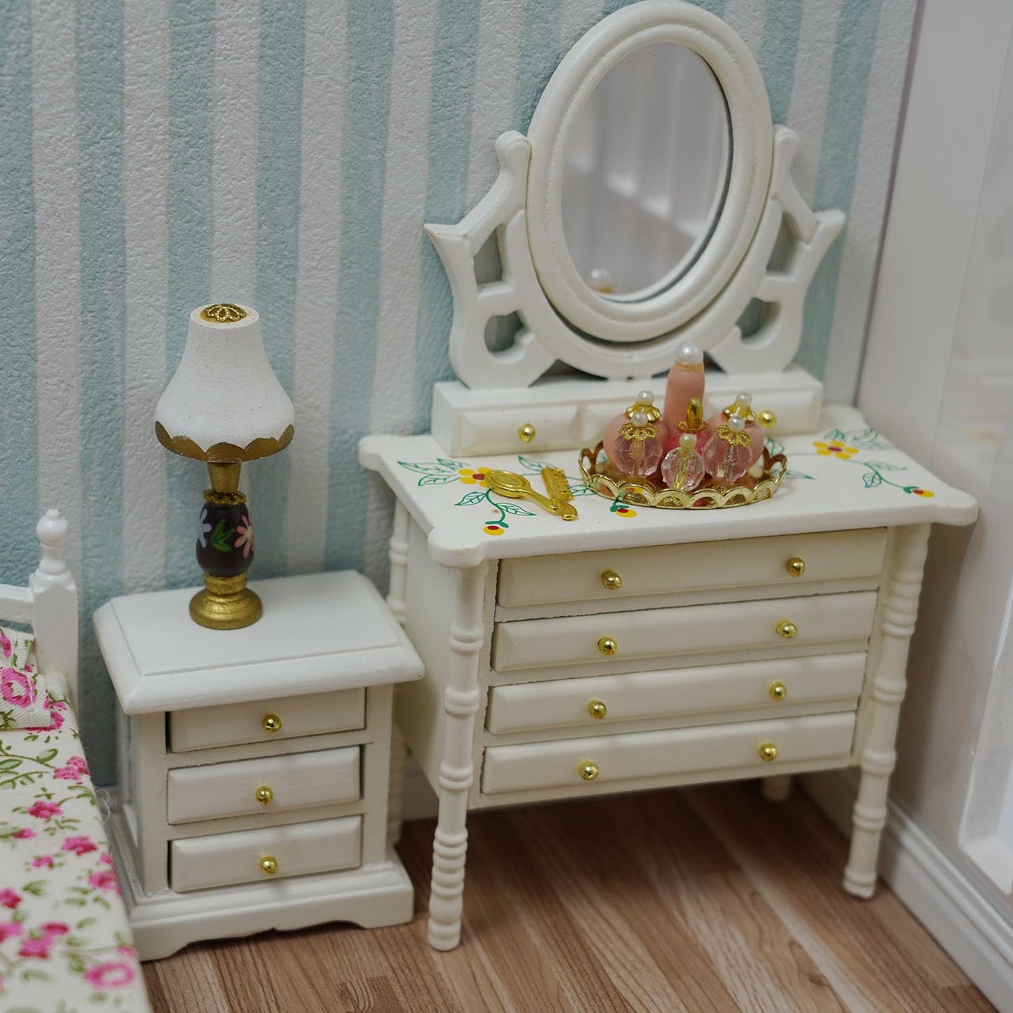 Miniature Bedside 1:12 Furniture Dollhouse Nightstand Bedroom Drawer Cabinet Model Accessories Mini House Scene Building Tableto