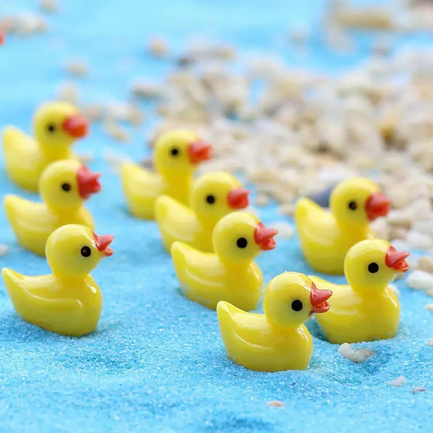 100Pcs Mini Resin Ducks,Small Plastic Ducks Tiny Ducks. For Miniature Dollhouse Decor Accessories,Miniature Characters Fairy Gar